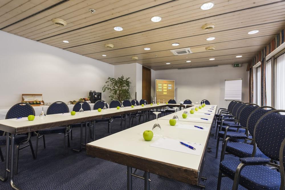 Hotel Berlin Sindelfingen Zewnętrze zdjęcie